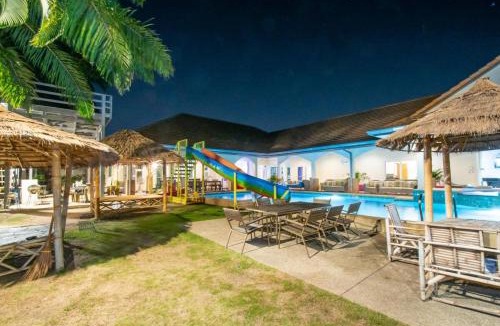 Nong Prue Villa | Space Pool Villa, Central Pattaya