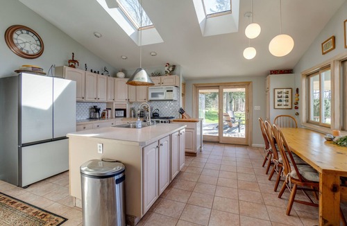Town of Milo House | SPACE & privacy on Keuka with a fabulous house, outdoor kitchen, lawn, & beach!