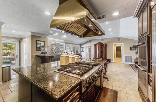 Huntsville House | Space to Gather. Room to Relax. Bring Everyone—This Texas Ranch Has It All