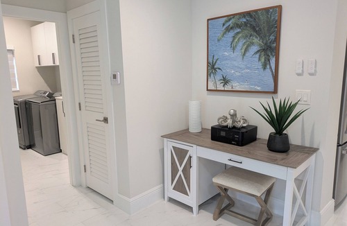 Poinsettia Heights House | Spaceous open-concept 4-bedroom house in Fort Lauderdale
