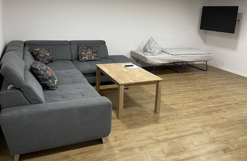 Bad Neustadt an der Saale Apartment | Spacious holiday apartment (57 sqm) with its own terrace