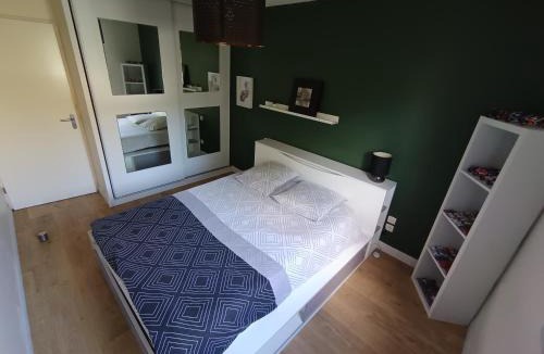 Quartier Croix-Daurade Apartment | Spacieux T3 cosy avec clim et terrasse à Toulouse