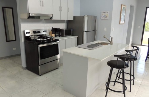 San Isidro de El General House | Spacious 2-Bedroom Casita with Pool, and Modern Amenities in Perez Zeledon