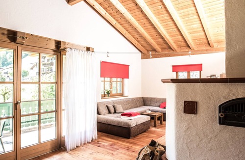 Ramsau bei Berchtesgaden Apartment | Spacious holiday loft in the middle of the mountaineering village of Ramsau! Central and quiet!