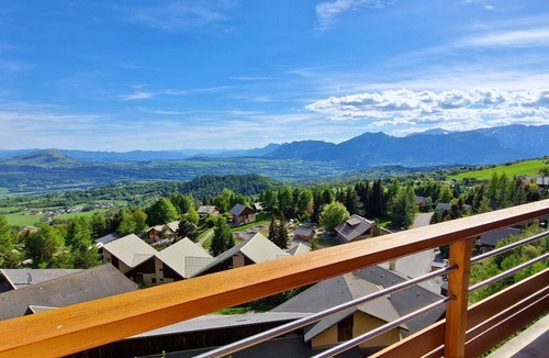 Saint-Michel-de-Chaillol Apartment | Spacious 10/12-Person Apartment with Balcony - Saint-Michel-de-Chaillol
