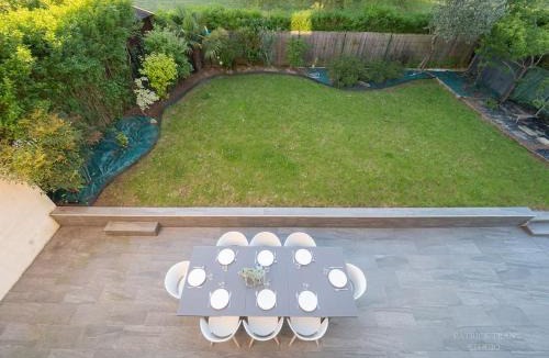 Torcy-le-Grand Villa | Spacious & Modern Property - between Disney & Paris - close to transportation, highway, amenities