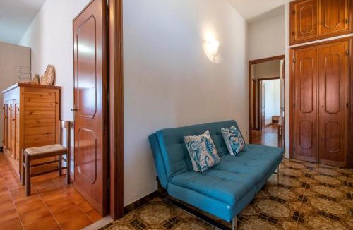 Paduledda House | Spacious home in Costa Rossa