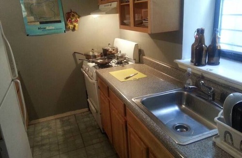Crown Heights Apartment | Spacious 1-bedroom apartment in Brooklyn available for a LONG-TERM STAY