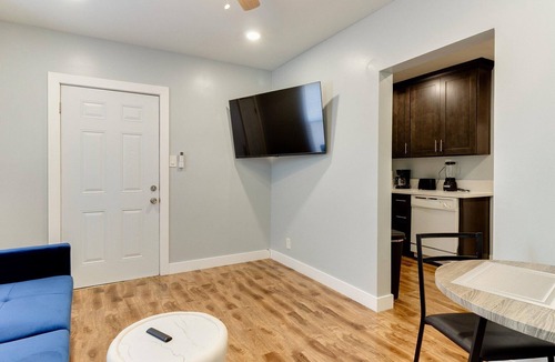 Studio City Apartment | Spacious 1 Bedroom in Studio City Unit B