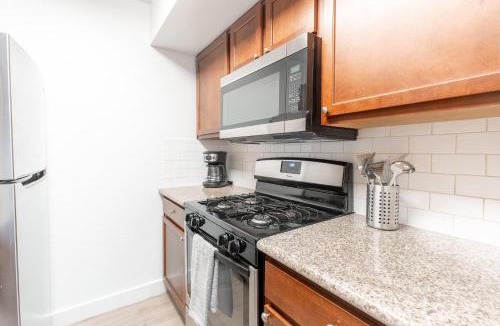 Los Olivos Apartment | Spacious 1 bedroom with private patio! Near Chase Field & Downtown Phoenix