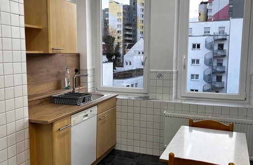 Goeppingen Apartment | Spacious 160 sqm apartment in central Göppingen for families, fitters, groups