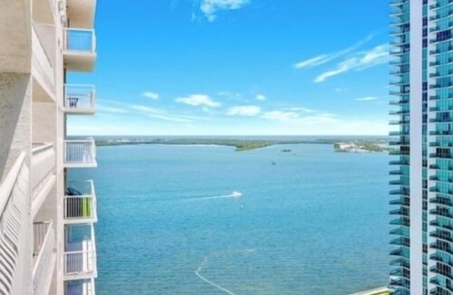 Brickell Condo | Spacious 1BR in Brickell Drive - Free Parking