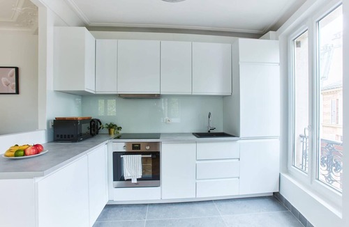 Epinettes Apartment | Spacious 1BR next to Montmartre