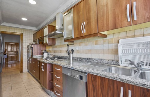 Casablanca City Center Apartment | Spacious 2 Bed Flat with City Views & Free Parking
