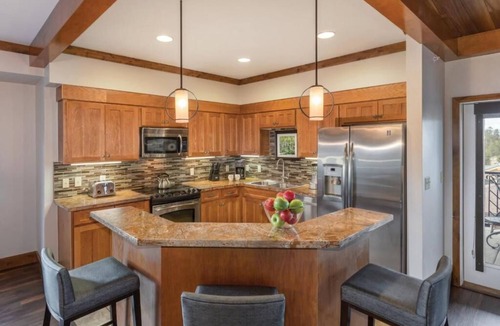 West Yellowstone Condo | Spacious 2-bedroom condo with fireplace in majestic West Yellowstone