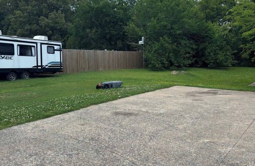 Bryant Apartment | Spacious 2 Bedroom/1.5 Bath Apartment - Bryant #1