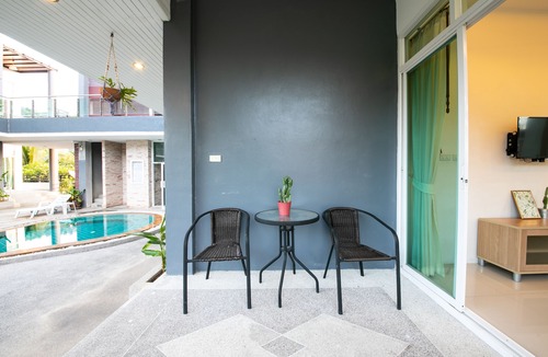 Kata Apartment | Spacious 2 Bedroom Apartment with Kitchen in Kata with Pool & Mountain View