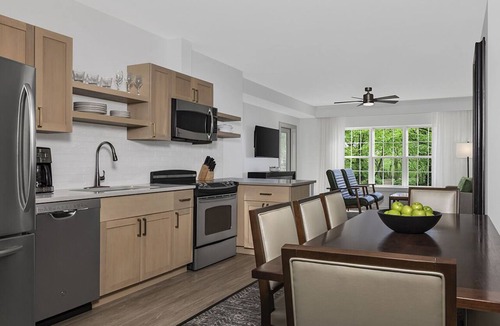 Galloway Condo | Spacious 2 bedroom at Marriott Fairway Villas. Reserve now!