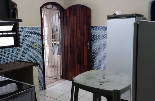 Mongagua House | Spacious 2-bedroom house with pool.