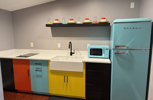 Lexington Apartment | Spacious 2 Bedroom Upstairs Apt in Lexington/Mansfield Monthly Rates Available