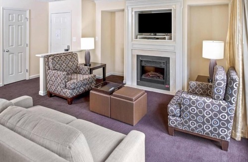Berkeley Hotel | Spacious 2-Bedroom Suite with Balcony, Living Room, Fireplace, Full Kitchen