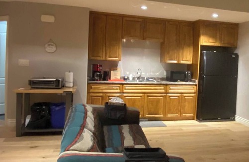 Hope House | Spacious 2 bedrooms PLUS near Kawkawa Lake