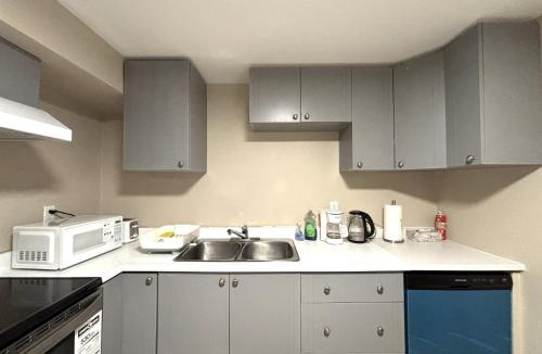 Alcona Apartment | Spacious 2-BR Basement Suite Near Lake Simcoe & Beach Park