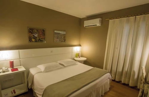 Jaguariaiva Hotel | Spacious 2 Double Room w/Views of Forests, Canyons & Access to Waterfall Trails