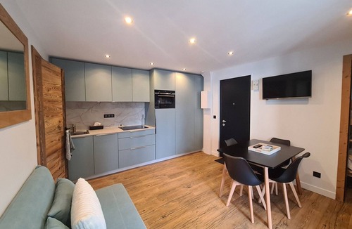 Les Carroz-d'Araches Apartment | Spacious 2-Room Apartment for 5 in Village Center, Near Slopes
