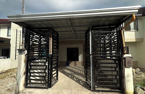 Dumaguete House | Spacious 2-storey Home with Modern Amenities