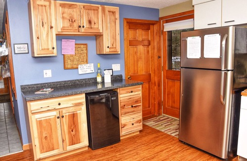Birch Hill House | Spacious 2-story home, sleeps 12. Minutes from downtown North Conway