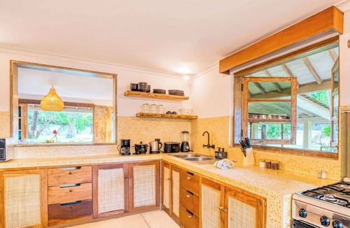 Petitenget House | Spacious 2 Villas combined, 9 bedrooms, 2 pools