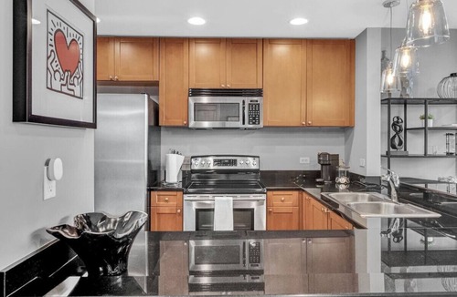 South Eola Apartment | Spacious 2BD/2BTH Luxury Condo