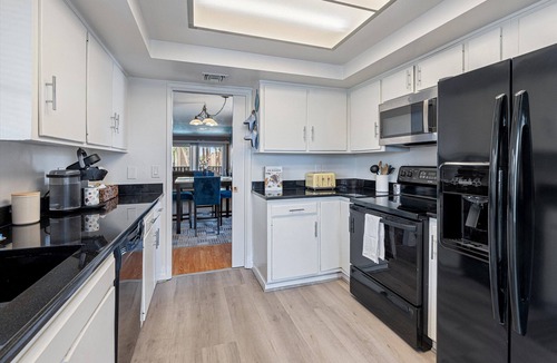 El Montevideo House | Spacious 2Bed 2bath condo w/pool and spa!