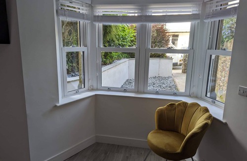 Okehampton Apartment | Spacious 2Bed Apartment with Private Garden