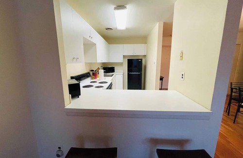 Elkins Park Apartment | Spacious 2BR/2BA Apartment | Monthly Stay Deals