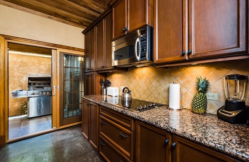 Playa Langosta Condo | Spacious 2BR/2Bath 5 Star Villa - Steps from Blue Water & White Sand Beach