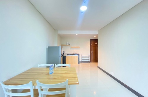 Braga Apartment | Spacious 2Br Apartment At El Royale Near Bip