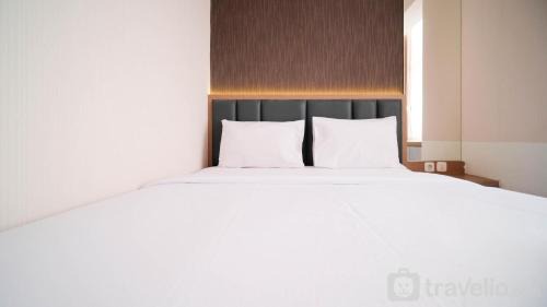 Surabaya Apartment | Spacious 2BR Combine Unit at Bale Hinggil Apartment By Travelio