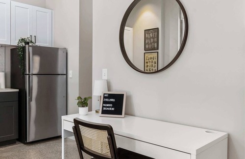 Downtown Cincinnati Apartment | Spacious 2BR Condo | CozySuites Textile