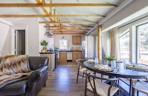 Flagstaff House | Spacious 2BR Flagstaff Mountain Retreat Haven