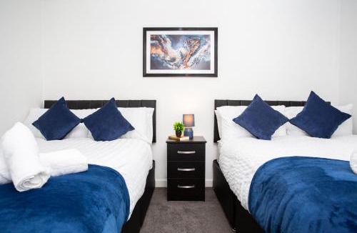 Jesmond Apartment | Spacious 2BR Jesmond Stay - FREE Parking & Fast WiFi!