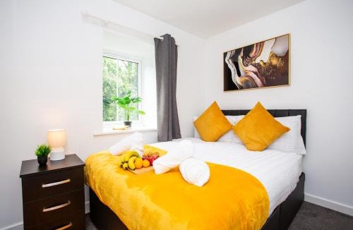 Jesmond Apartment | Spacious 2BR Jesmond Stay - FREE Parking & Fast WiFi!
