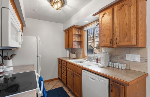 Southwest Minneapolis House | Spacious 2BR Minneapolis | Pet-Friendly & Parking