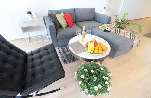 Gallus Apartment | Spacious 3-bedroom apartment with WiFi, AC in enjoyable Frankfurt am Main