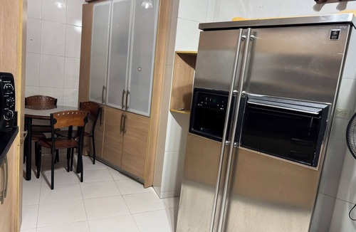 Zamalek Apartment | Spacious 3-bedroom apartment with WiFi, AC in the heart of Zamalek, Cairo.