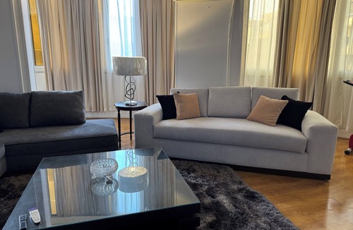 Zamalek Apartment | Spacious 3-bedroom apartment with WiFi, AC in the heart of Zamalek, Cairo.