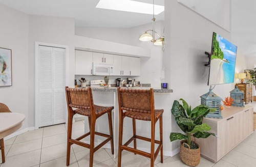 Crown Pointe House | Spacious 3 Bed 3 Bath Pool Home in Naples!
