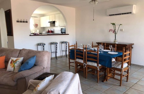 Chlorakas Villa | Spacious 3-Bed Villa, 5-Min Walk to St George's Beach – Perfect for Families!