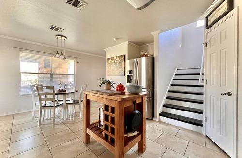 New Braunfels House | Spacious 3 Bedroom Home in quiet neighborhood